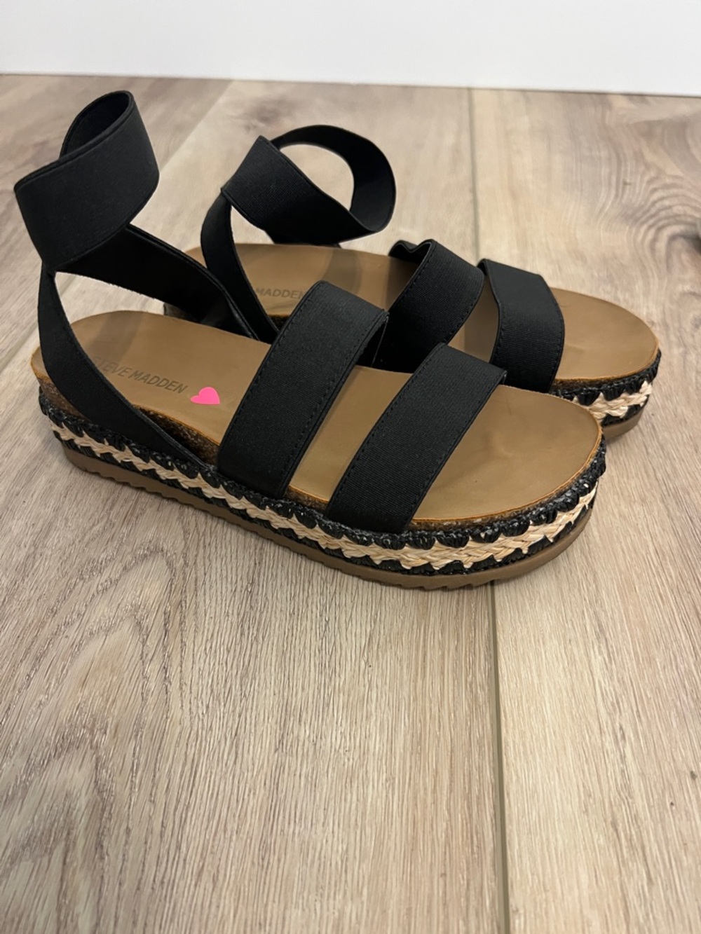 Steve Madden Black Elastic Strap Platform Sandals